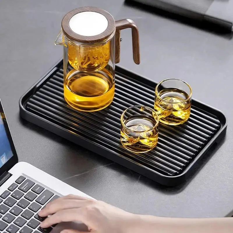 Glass Teapot with Removable Mesh Infuser and Wooden Handle, Borosilicate 800ml Zolana