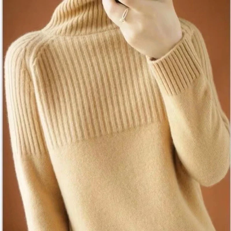 Cashmere Turtleneck Sweater with Lightweight Warmth and Cloudlike Softness, Regular Fit Zolana