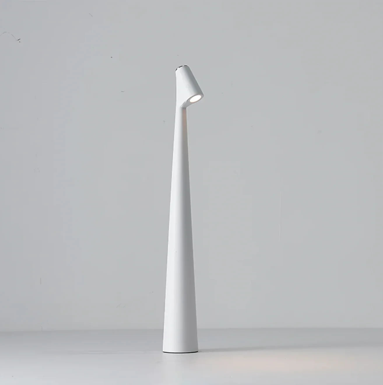 Cordless Touch Table Lamp with Stepless Dimming and USB-C Charge, Splash Resistant Zolana