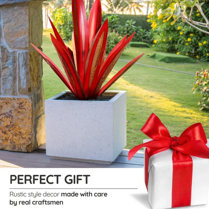 Metal Agave Sculpture with Weather-Resistant Steel and Rustic Finish, Indoor/Outdoor
