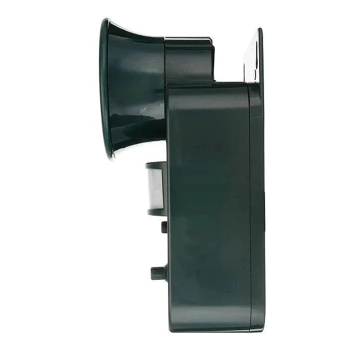 Ultrasonic Animal Repeller with 15-25kHz Adjustability and Motion Sensor, Battery Operated Zolana