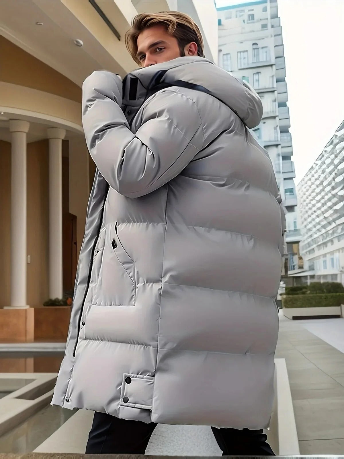 Men's Winter Coat with Water-Resistant Shell and Synthetic Insulation, Multiple Pockets