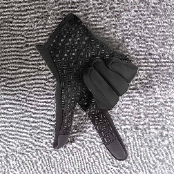 Thermal Gloves with Touchscreen Fingertips and Adjustable Wrist Strap, Water-Repellent