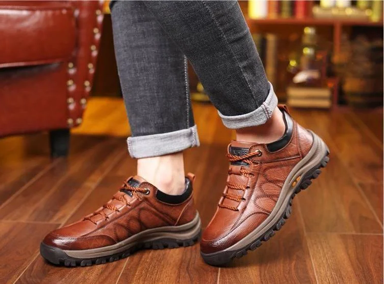 Men's Arch Support Shoes with Removable Insert and Non-Slip Outsole, Breathable Leather