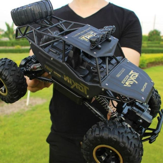 Remote Control Rock Crawler with 4-Wheel Drive and Shockproof Suspension, 35cm